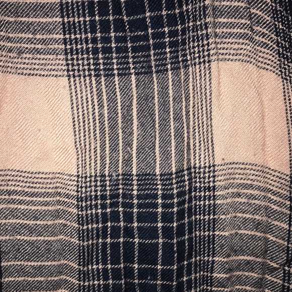 ✅Lucky Brand Button Down Shirt - Picture 2 of 5